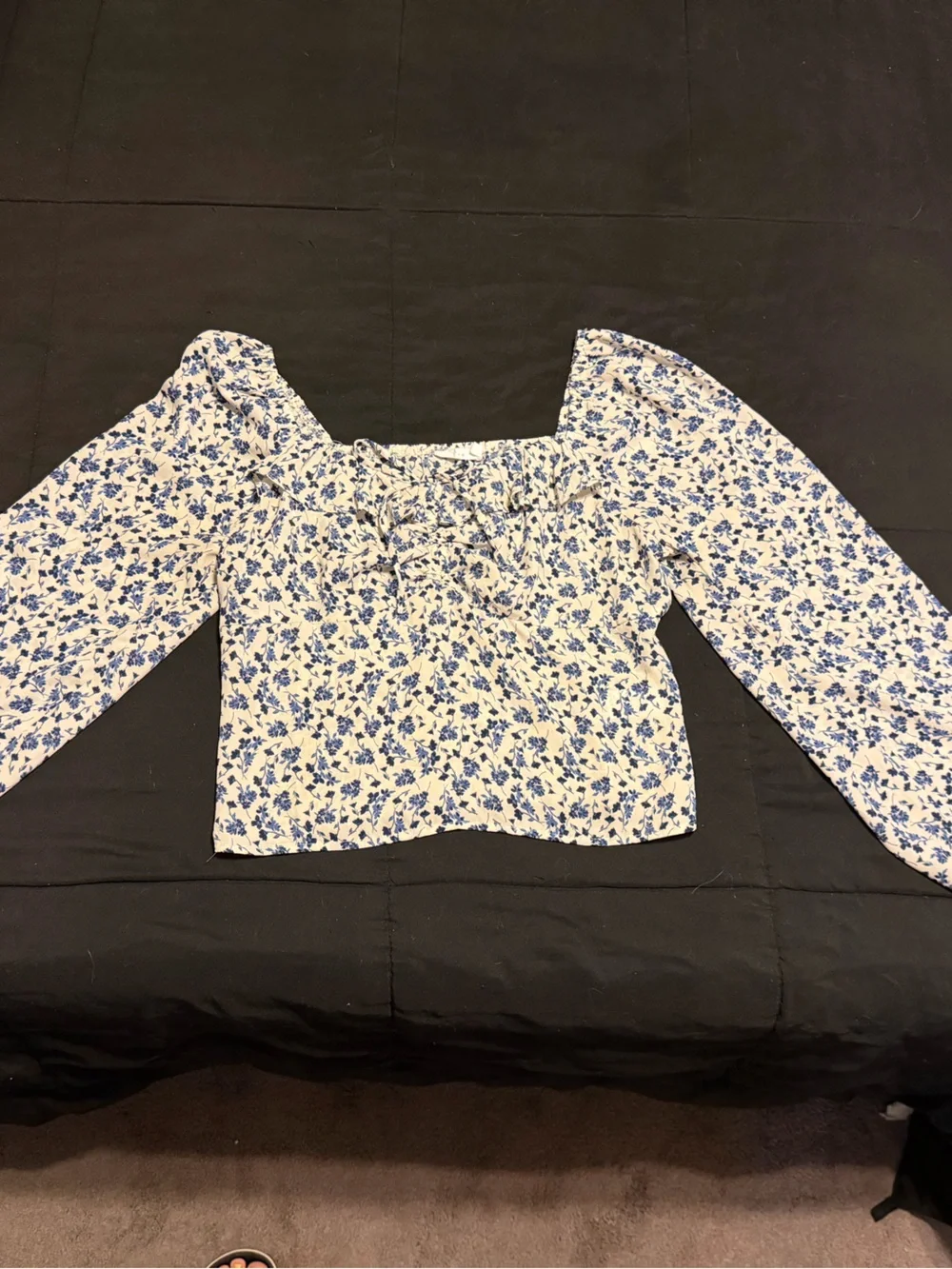Lush White and Blue Floral Ruffle Peasant Blouse